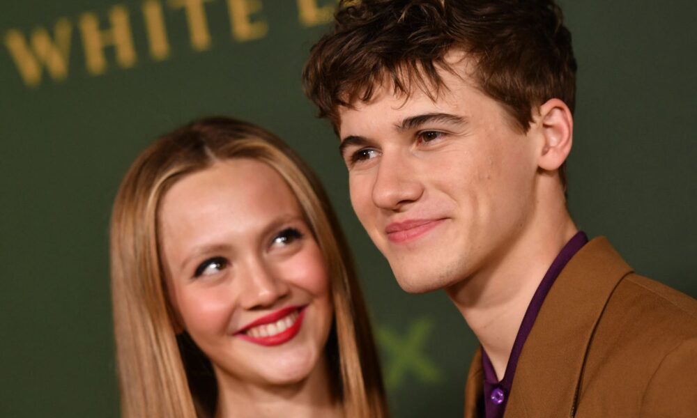 iris apatow boyfriend