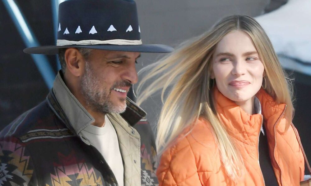 mauricio umansky girlfriend