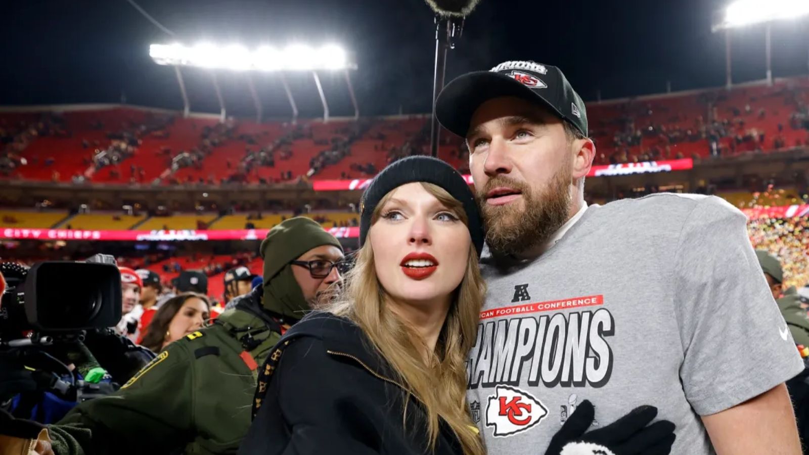 taylor swift and travis kelce
