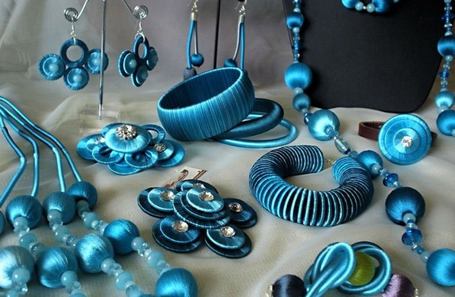 handmade fashion accessories