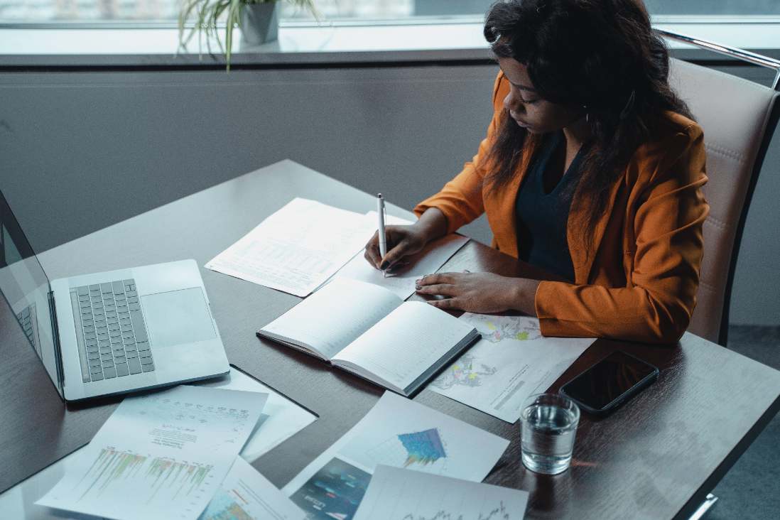 How Businesses Can Use AI to Stay Ahead of Regulatory Change